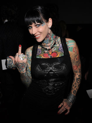 Мишель Бомбшелл МакГи бейне