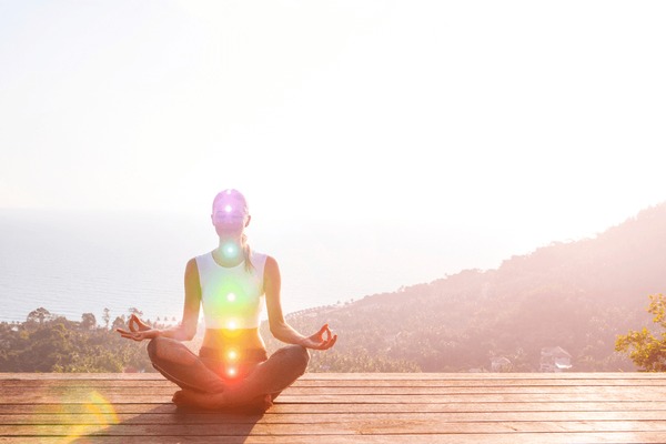 Cores dos Chakras: Músicas de Yoga Indianas para Melhorar sua