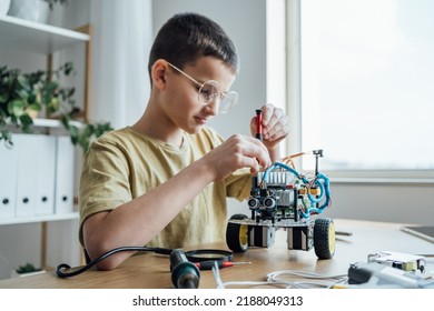 151 Construction Training Development Tech Royalty-Free Photos and ...