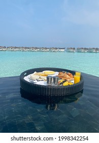 Floating Breakfast Maldives Stock Photo 1998342254 | Shutterstock