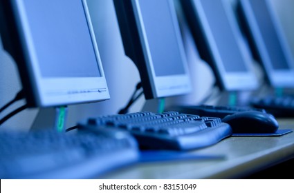 Computer training center stock image. Image of workstation - 6664293