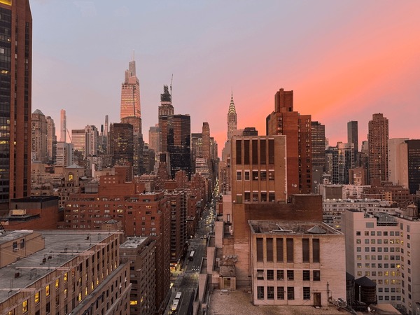 【額入り】MIDTOWN MANHATTAN 鳥瞰図 Aerial view of midtown Manhattan, … – License image