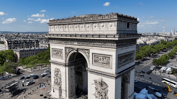 荻原美里さん View from the Ark de Triomphe 9+ Thousand Arc De Triomphe View Royalty-Free Images, Stock