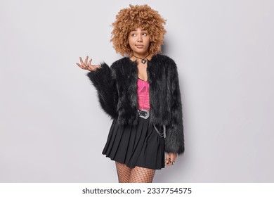 280 Fur Shrug Images, Stock Photos, 3D objects, & Vectors