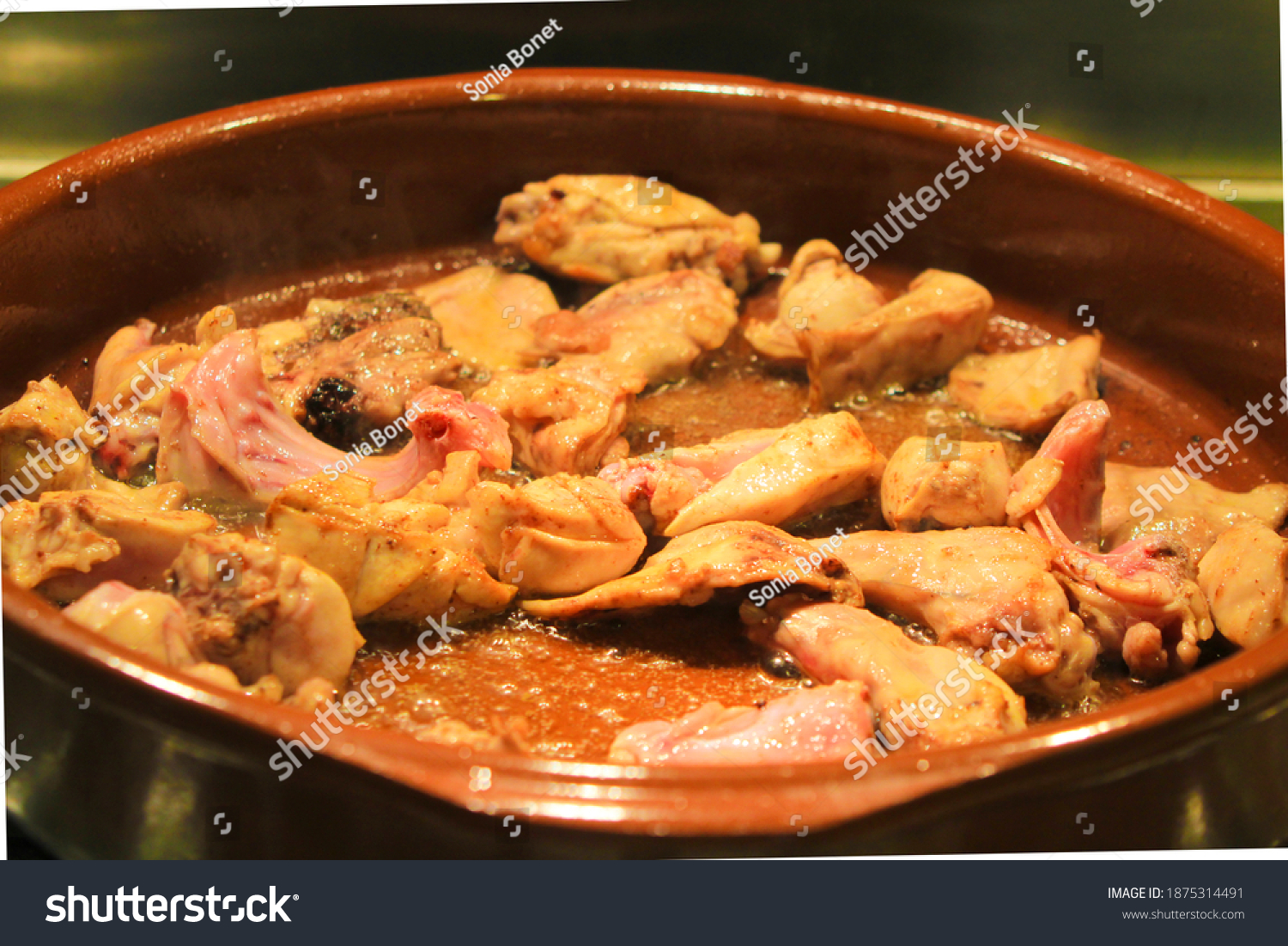 Rabbit Chicken Meat Frying Clay Pot Stock Photo 1875314491 Shutterstock