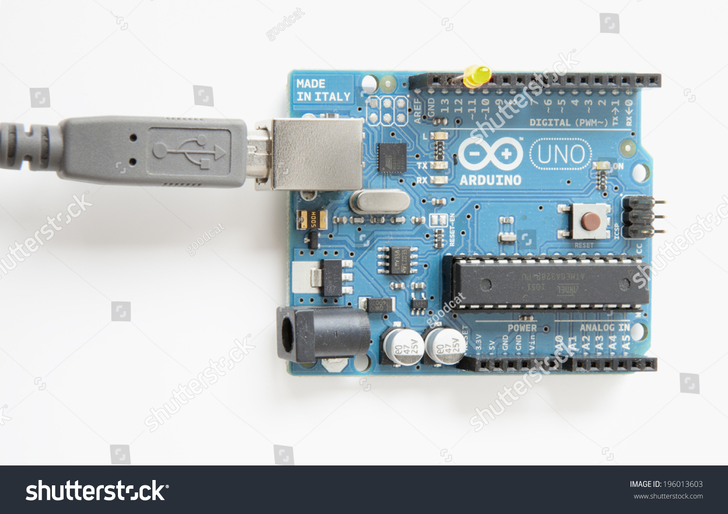 15 Hardware Software Examples Images, Stock Photos & Vectors | Shutterstock