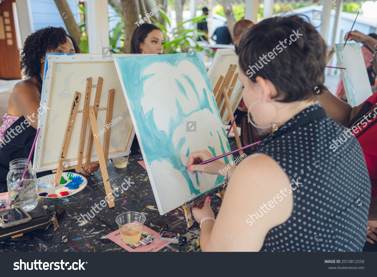 31 Sip N' Paint Images, Stock Photos & Vectors Shutterstock