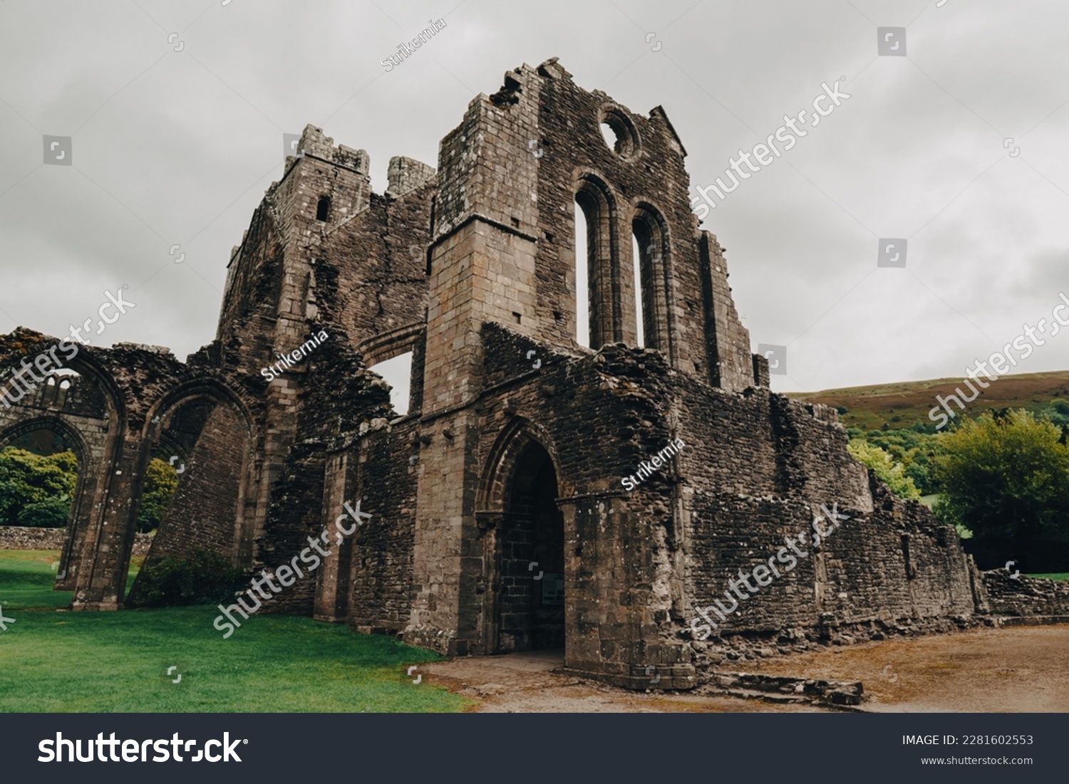 ruins 474,851 Castle Ruin Royalty-Free Photos and Stock Images | Shutterstock