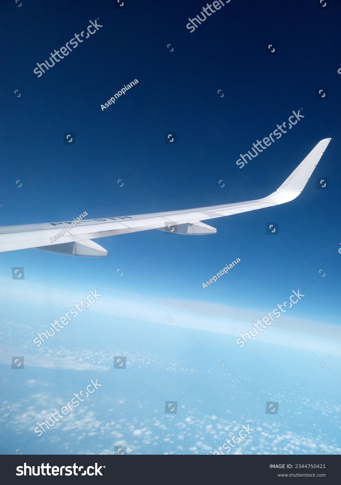 風船ページ Bluest Sky My Window Stock Photo 2344750421 | Shutterstock