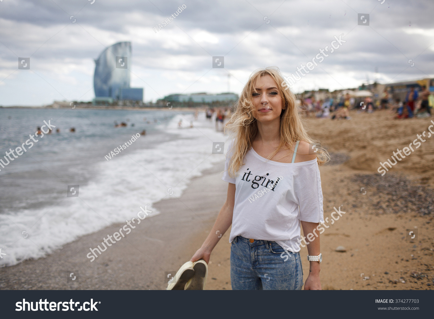 Barcelona Blonde