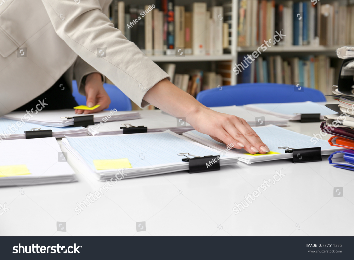 2,661 Sorting Documents Stock Photos, Images & Photography | Shutterstock